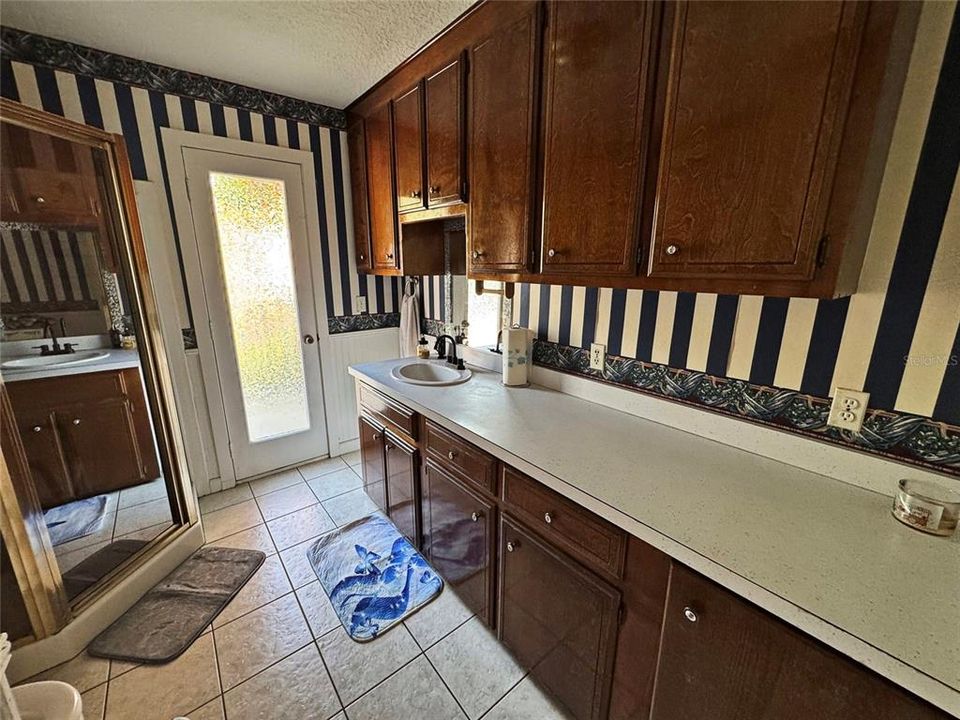 En Venta: $750,000 (3 camas, 3 baños, 3509 Pies cuadrados)