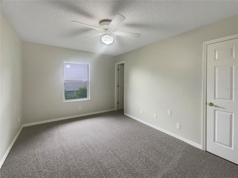 На продажу: $270,000 (2 спален, 2 ванн, 1196 Квадратных фут)