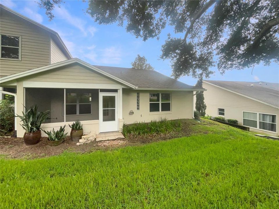 На продажу: $270,000 (2 спален, 2 ванн, 1196 Квадратных фут)