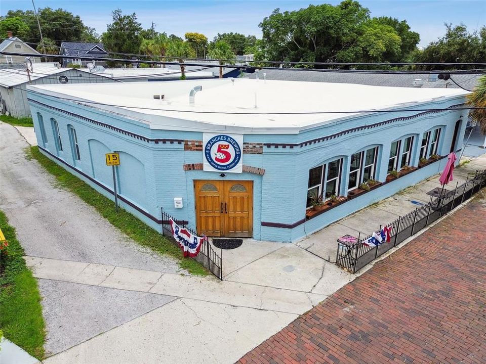 待售: $615,000 (0 贝兹, 0 浴室, 3550 平方英尺)