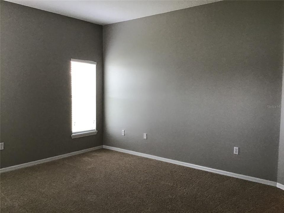 出租: $1,917 (3 贝兹, 2 浴室, 1596 平方英尺)