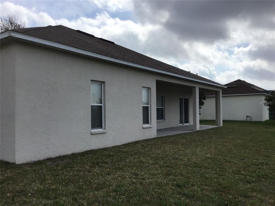 出租: $1,917 (3 贝兹, 2 浴室, 1596 平方英尺)