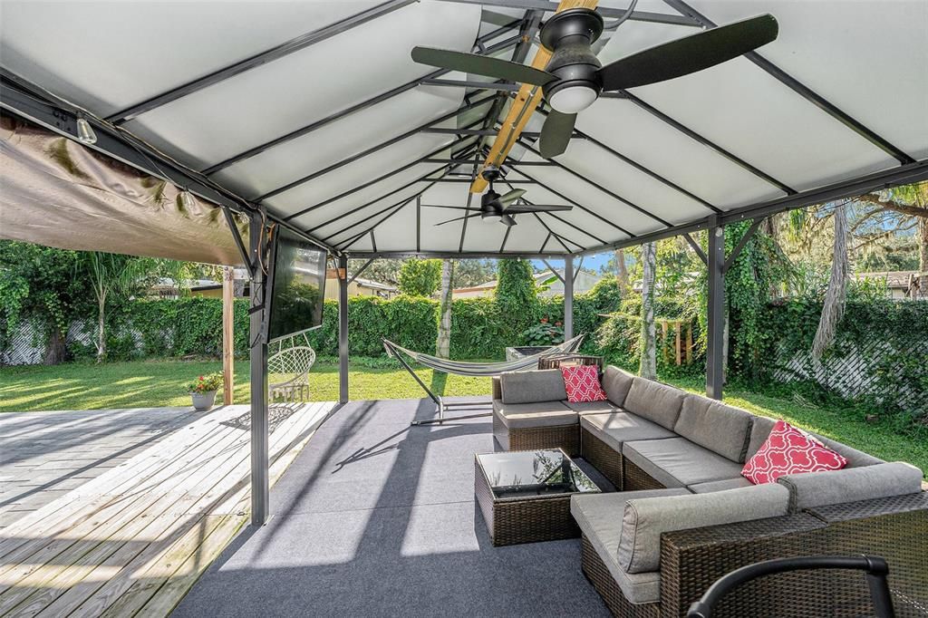 Active With Contract: $449,000 (4 beds, 2 baths, 2174 Square Feet)