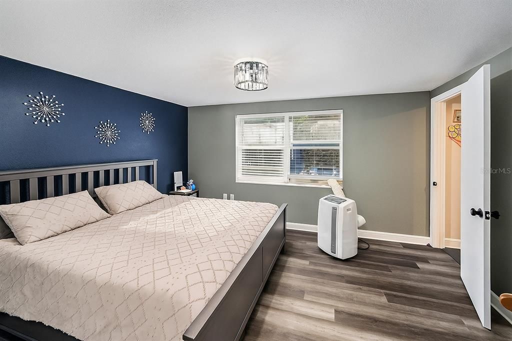 Active With Contract: $449,000 (4 beds, 2 baths, 2174 Square Feet)