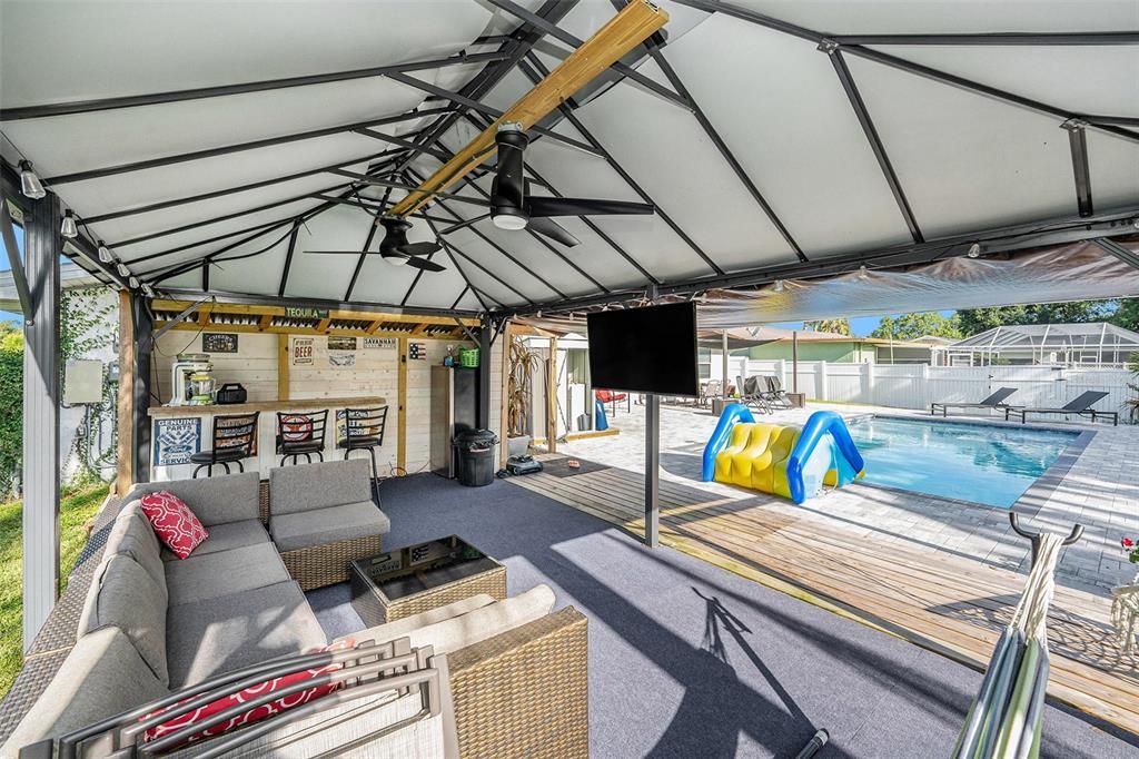 Active With Contract: $449,000 (4 beds, 2 baths, 2174 Square Feet)