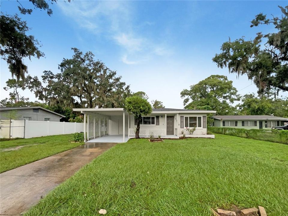 Activo con contrato: $282,000 (4 camas, 2 baños, 1199 Pies cuadrados)