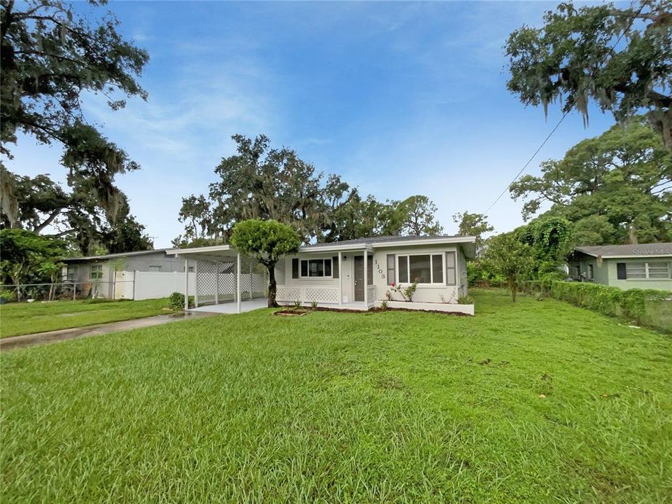 Activo con contrato: $282,000 (4 camas, 2 baños, 1199 Pies cuadrados)