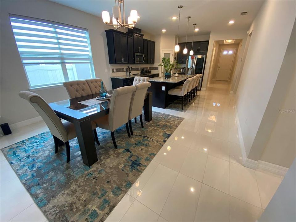 Под контрактом: $475,000 (4 спален, 2 ванн, 2030 Квадратных фут)