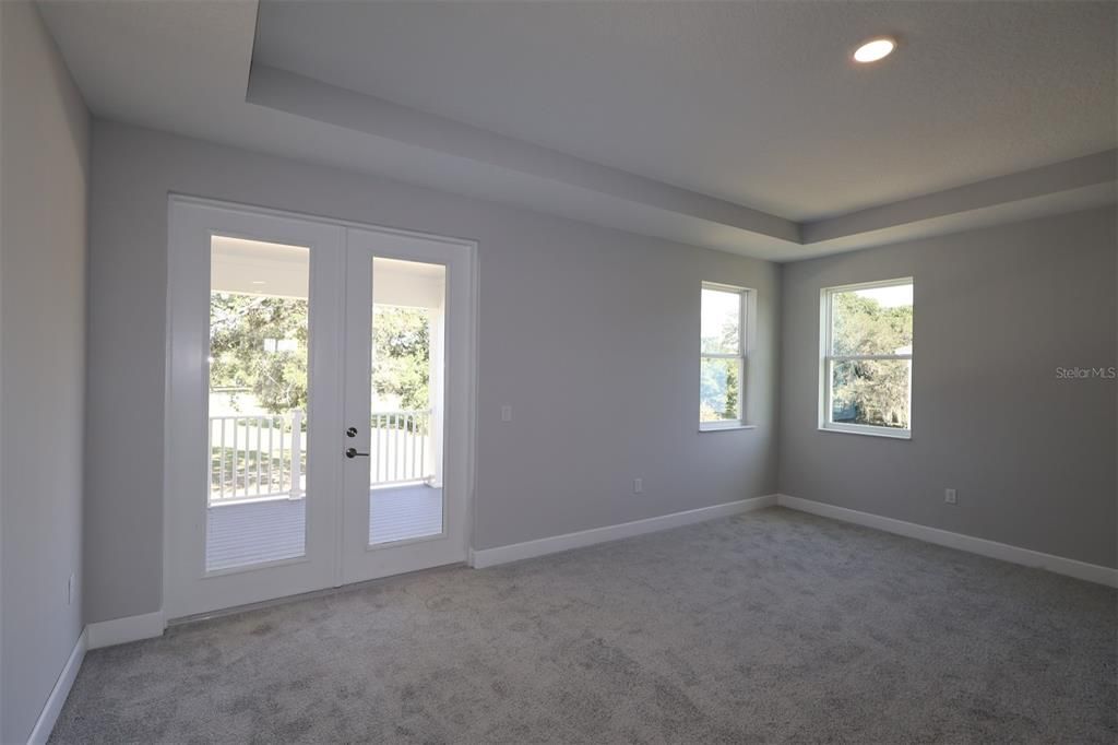 For Sale: $1,001,990 (5 beds, 4 baths, 4928 Square Feet)