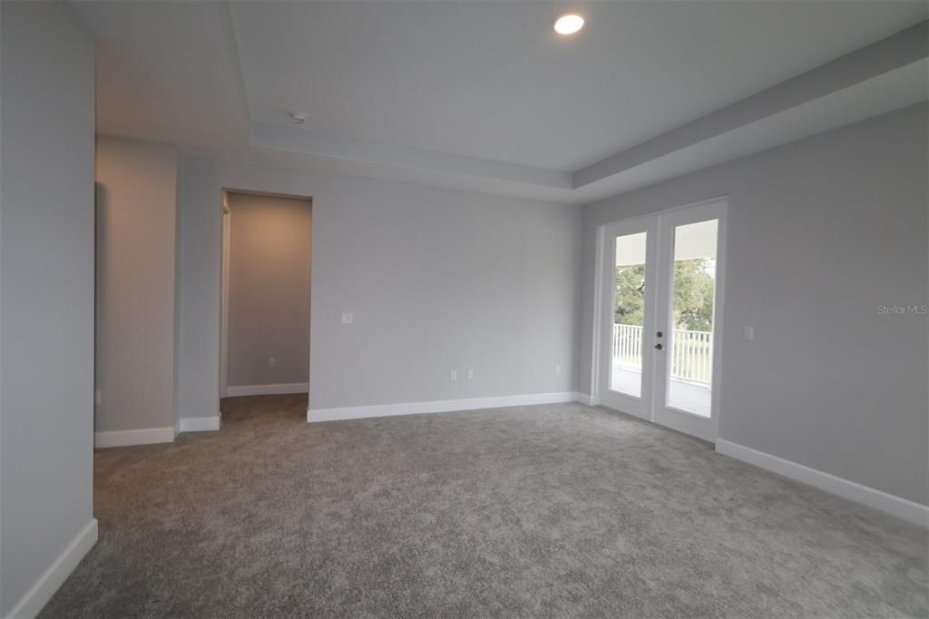 For Sale: $1,001,990 (5 beds, 4 baths, 4928 Square Feet)