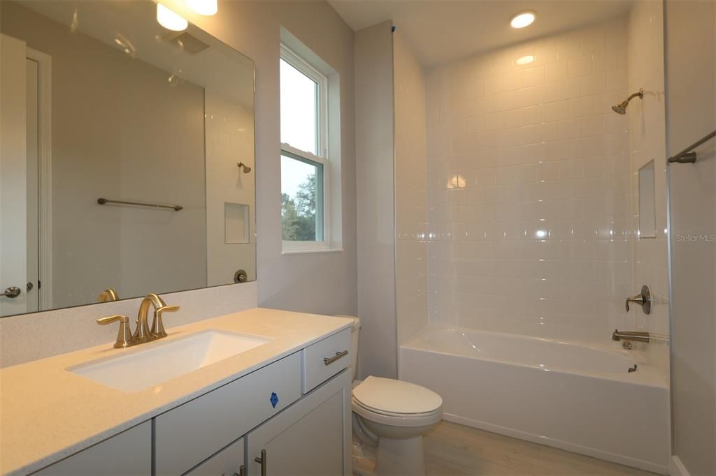 For Sale: $1,001,990 (5 beds, 4 baths, 4928 Square Feet)