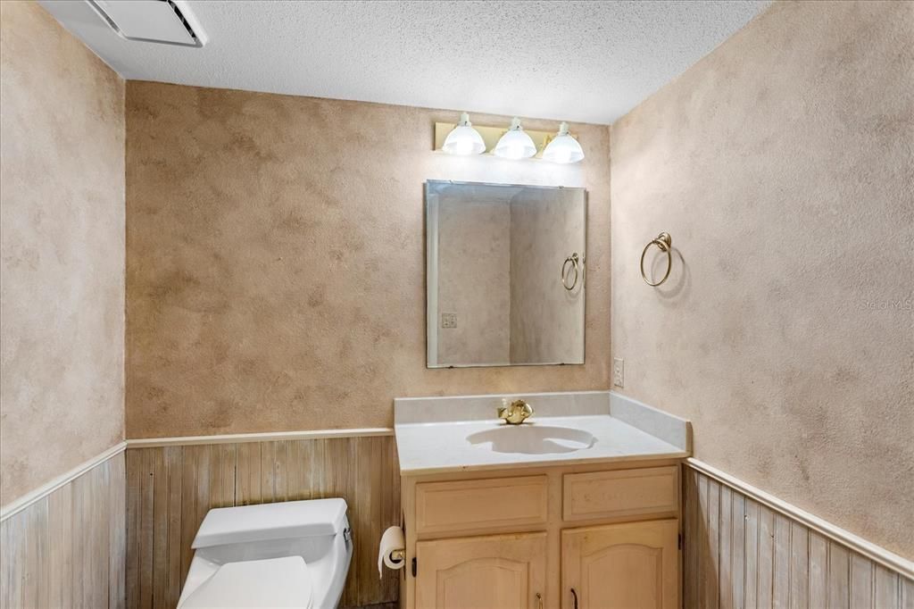 待售: $1,299,000 (5 贝兹, 3 浴室, 4144 平方英尺)