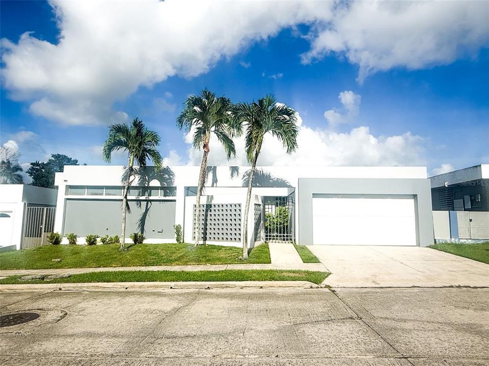 Recently Sold: $455,000 (4 beds, 2 baths, 1790 Square Feet)