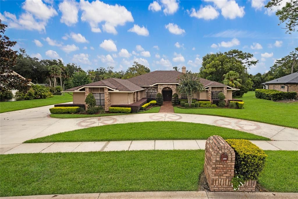 Active With Contract: $810,000 (4 beds, 3 baths, 3176 Square Feet)