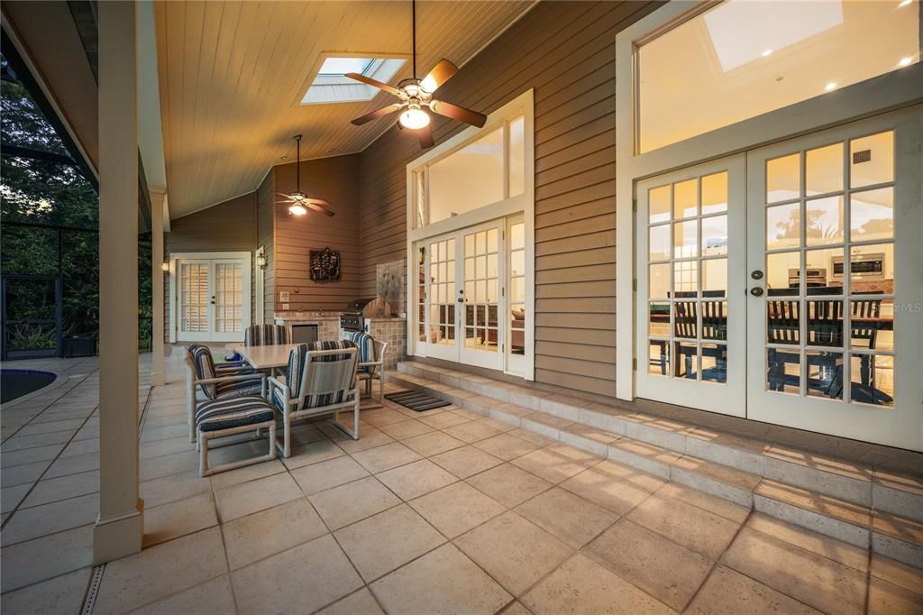 Active With Contract: $810,000 (4 beds, 3 baths, 3176 Square Feet)