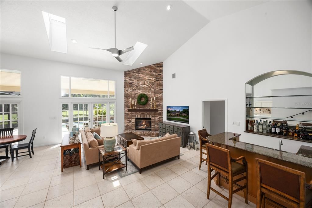 Active With Contract: $810,000 (4 beds, 3 baths, 3176 Square Feet)