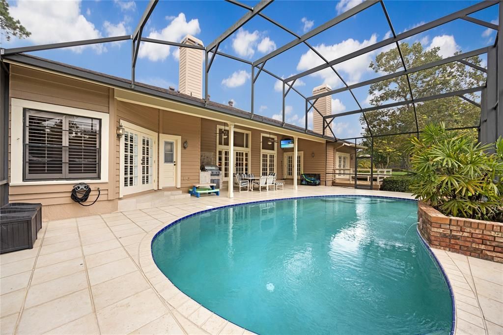 Active With Contract: $810,000 (4 beds, 3 baths, 3176 Square Feet)