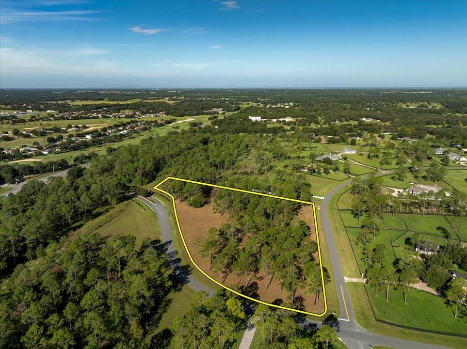 Activo con contrato: $445,000 (5.00 acres)