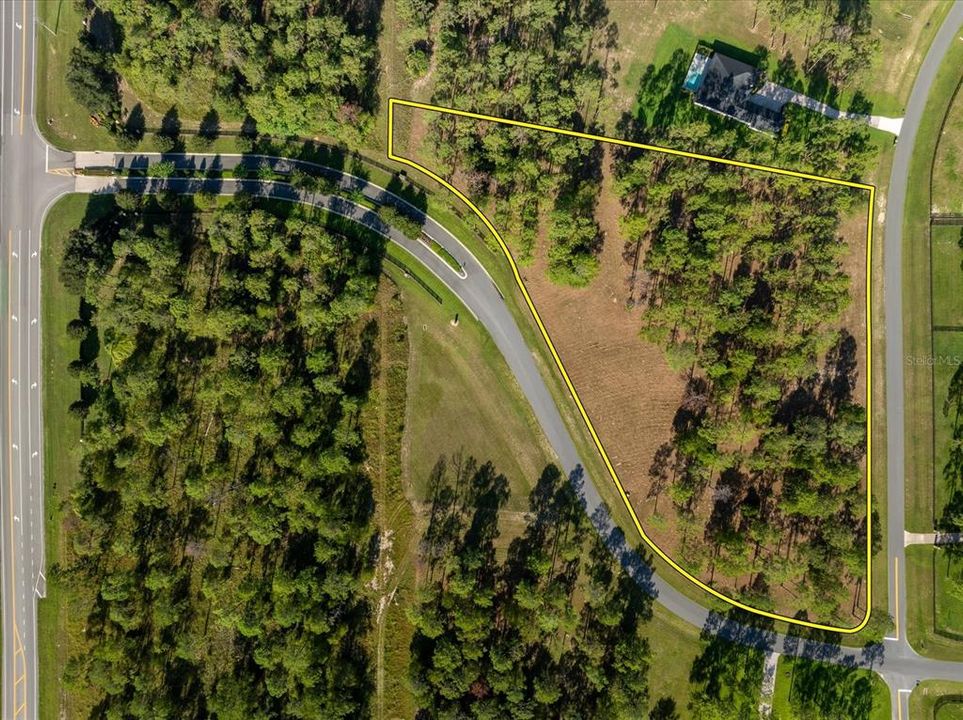 Activo con contrato: $445,000 (5.00 acres)