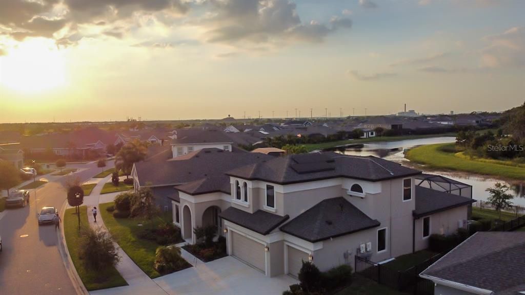 For Sale: $1,080,000 (5 beds, 4 baths, 3638 Square Feet)