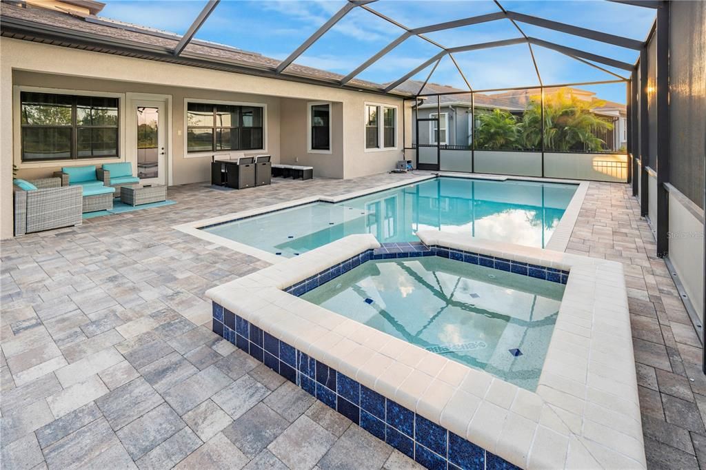 For Sale: $1,080,000 (5 beds, 4 baths, 3638 Square Feet)