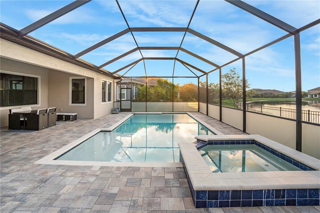 For Sale: $1,080,000 (5 beds, 4 baths, 3638 Square Feet)