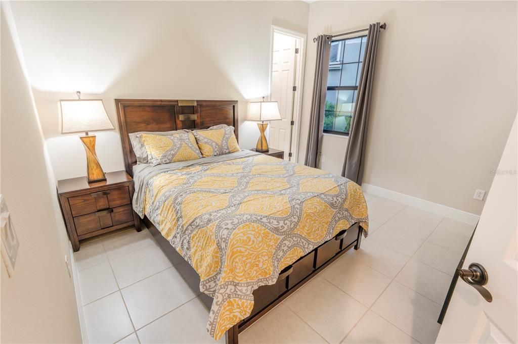 For Sale: $1,080,000 (5 beds, 4 baths, 3638 Square Feet)