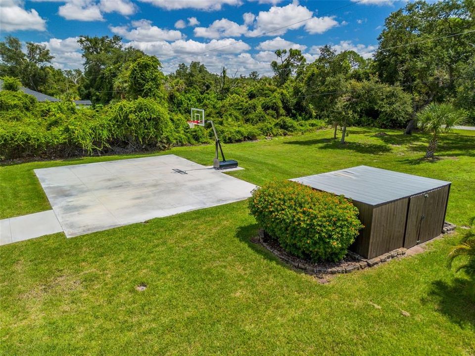 待售: $899,900 (5 贝兹, 2 浴室, 2951 平方英尺)