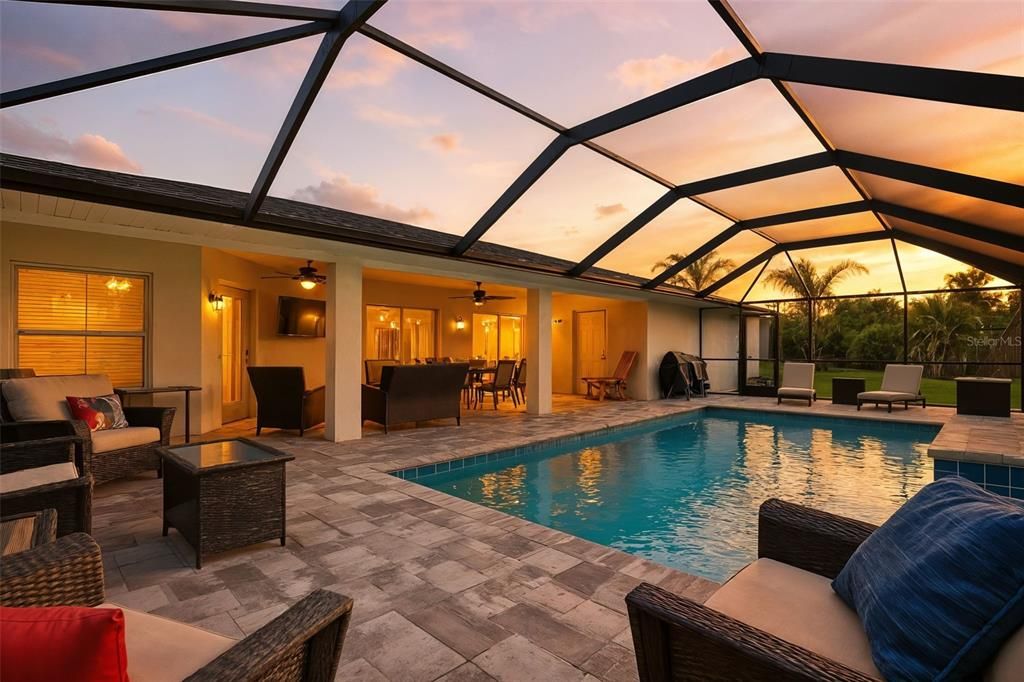 待售: $899,900 (5 贝兹, 2 浴室, 2951 平方英尺)