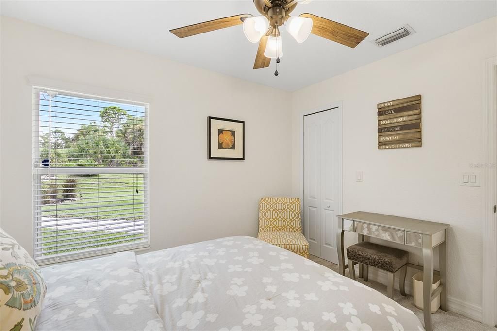 待售: $899,900 (5 贝兹, 2 浴室, 2951 平方英尺)