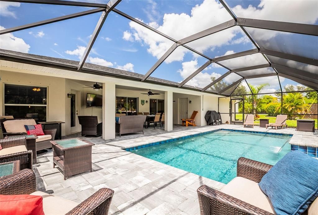 待售: $899,900 (5 贝兹, 2 浴室, 2951 平方英尺)