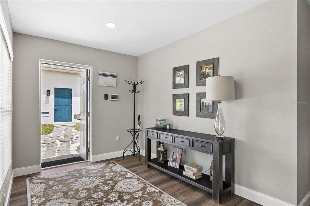 待售: $899,900 (5 贝兹, 2 浴室, 2951 平方英尺)