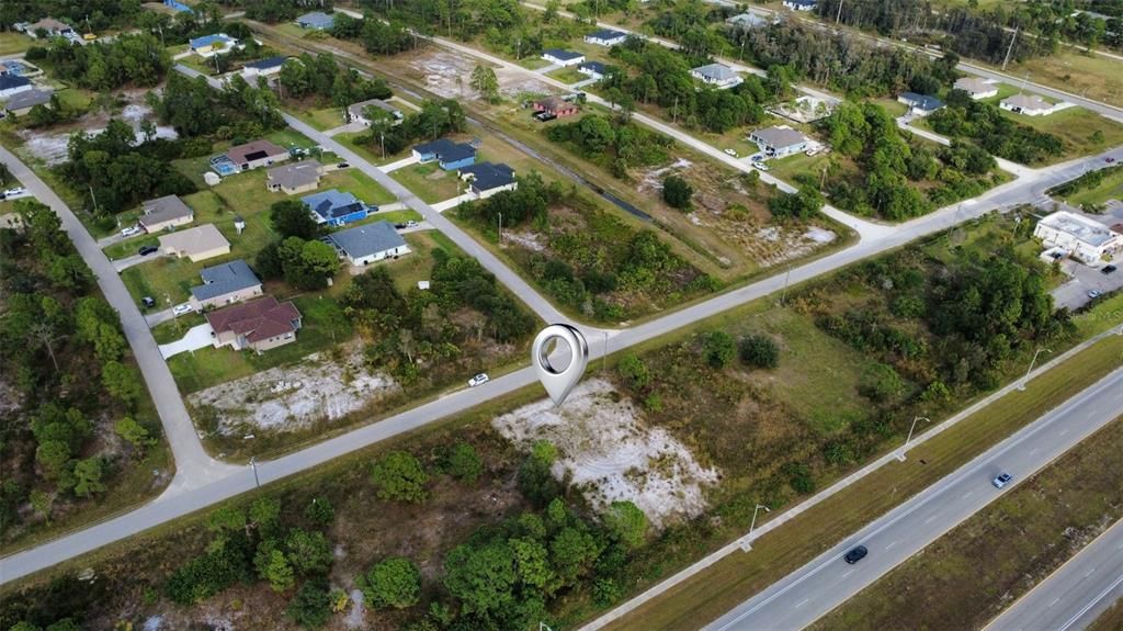 待售: $149,900 (0.40 acres)