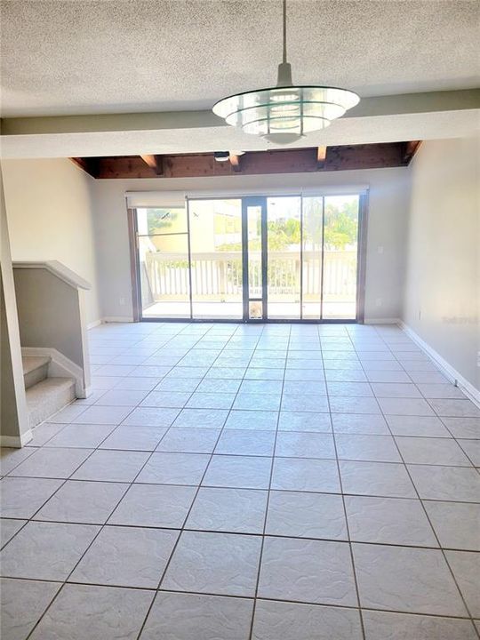 En Venta: $579,000 (2 camas, 2 baños, 1390 Pies cuadrados)