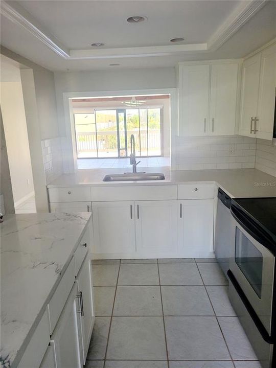 En Venta: $579,000 (2 camas, 2 baños, 1390 Pies cuadrados)