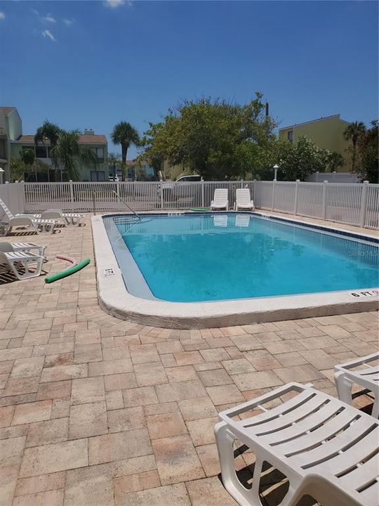 En Venta: $579,000 (2 camas, 2 baños, 1390 Pies cuadrados)