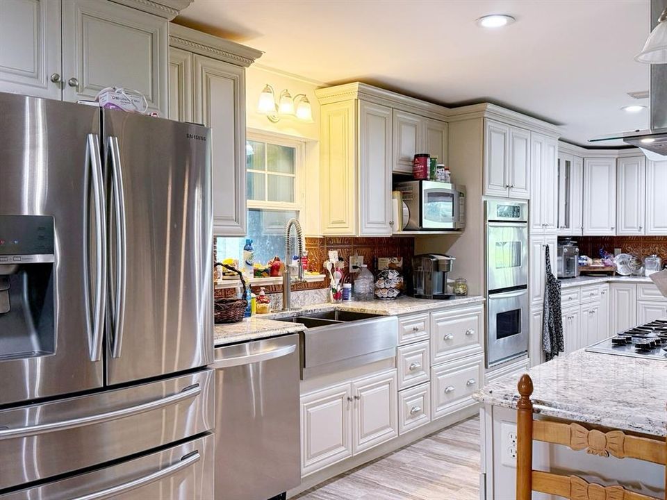 For Sale: $814,000 (3 beds, 2 baths, 2144 Square Feet)