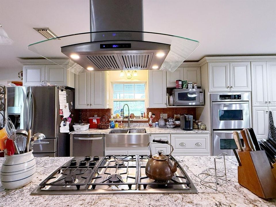 For Sale: $814,000 (3 beds, 2 baths, 2144 Square Feet)