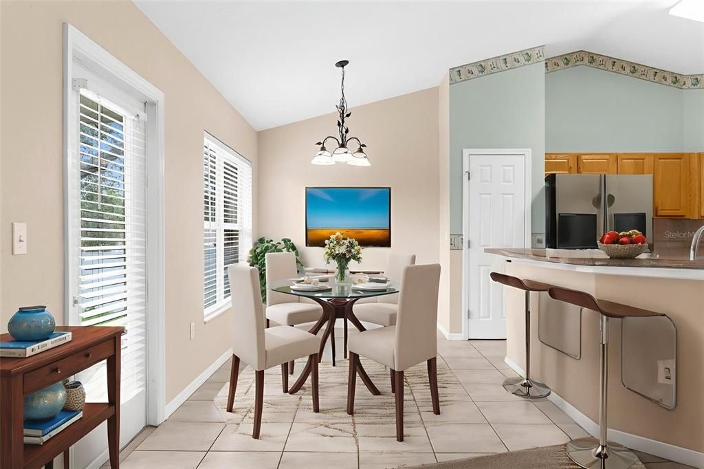 На продажу: $265,000 (3 спален, 2 ванн, 1858 Квадратных фут)