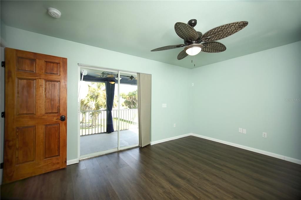 Active With Contract: $350,000 (3 beds, 2 baths, 1440 Square Feet)