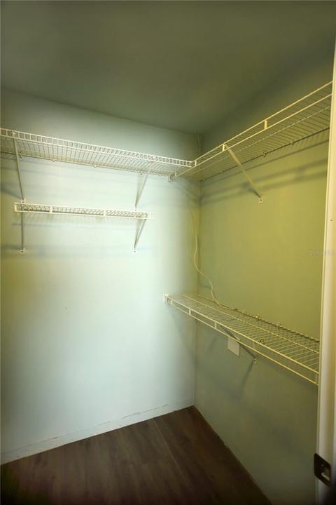 Active With Contract: $350,000 (3 beds, 2 baths, 1440 Square Feet)