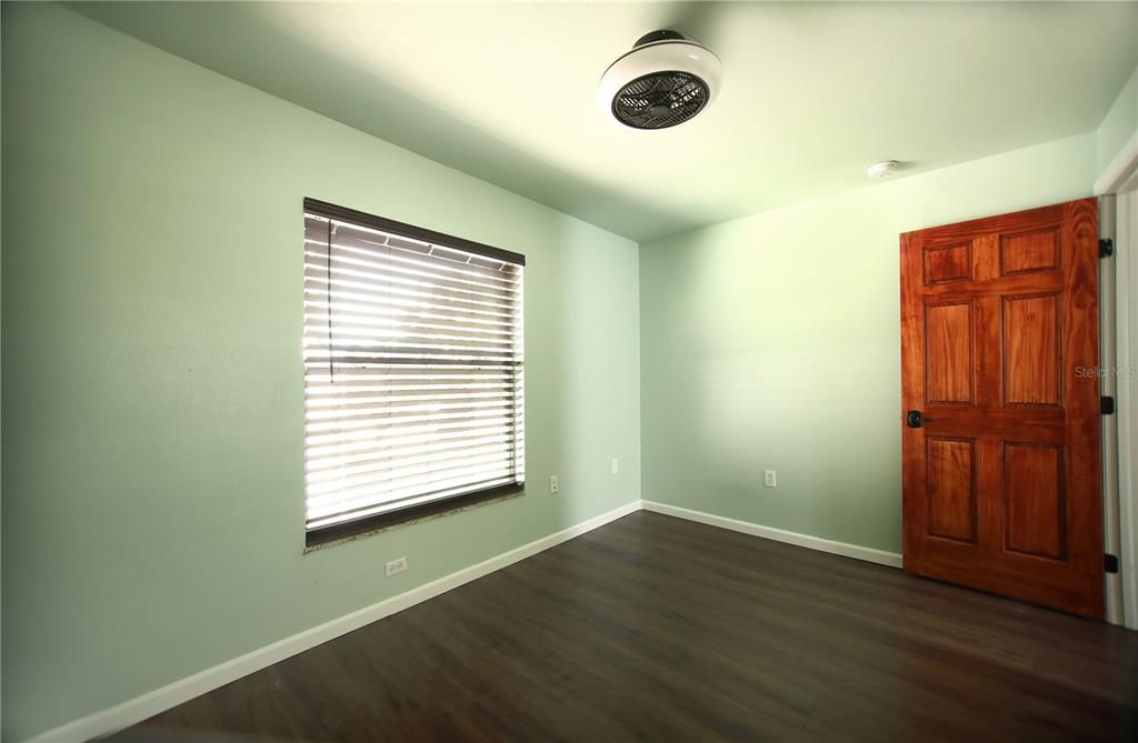 Active With Contract: $350,000 (3 beds, 2 baths, 1440 Square Feet)