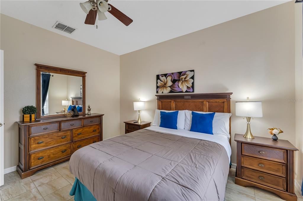 For Rent: $4,200 (8 beds, 4 baths, 2881 Square Feet)