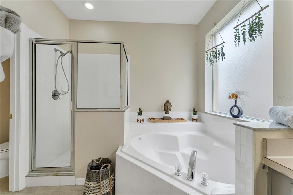 For Rent: $4,200 (8 beds, 4 baths, 2881 Square Feet)