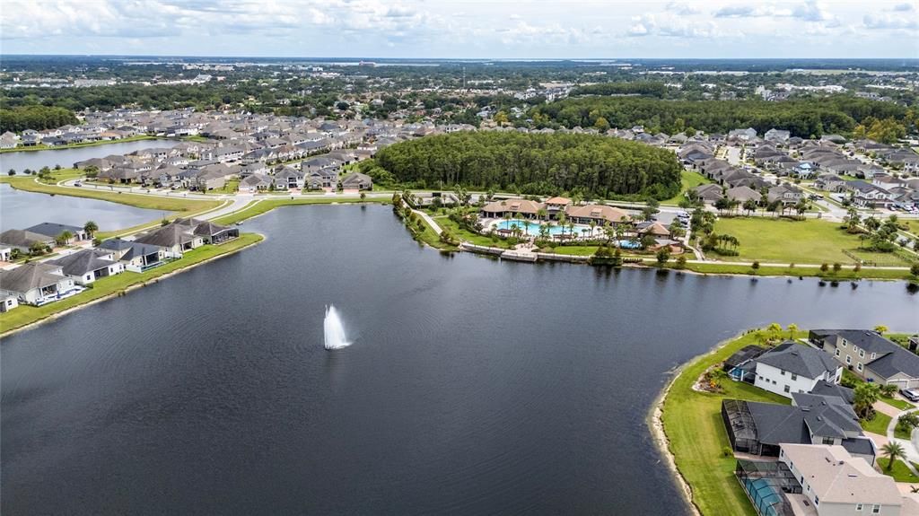 Под контрактом: $470,000 (4 спален, 2 ванн, 2282 Квадратных фут)