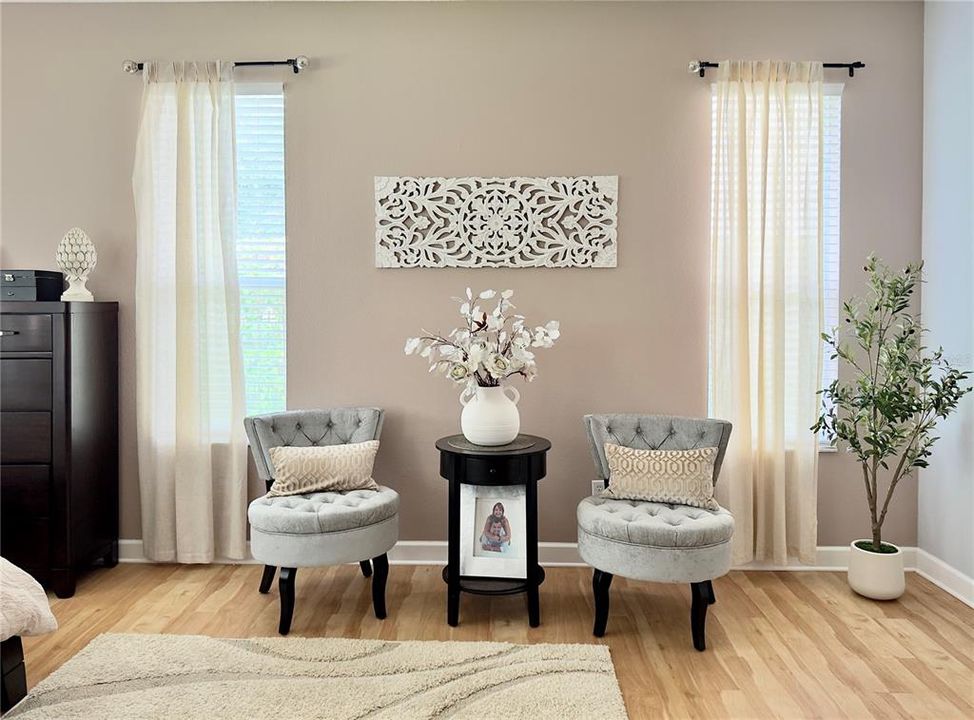 Active With Contract: $699,900 (4 beds, 4 baths, 3816 Square Feet)