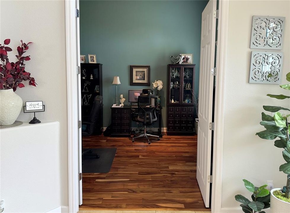 Active With Contract: $699,900 (4 beds, 4 baths, 3816 Square Feet)