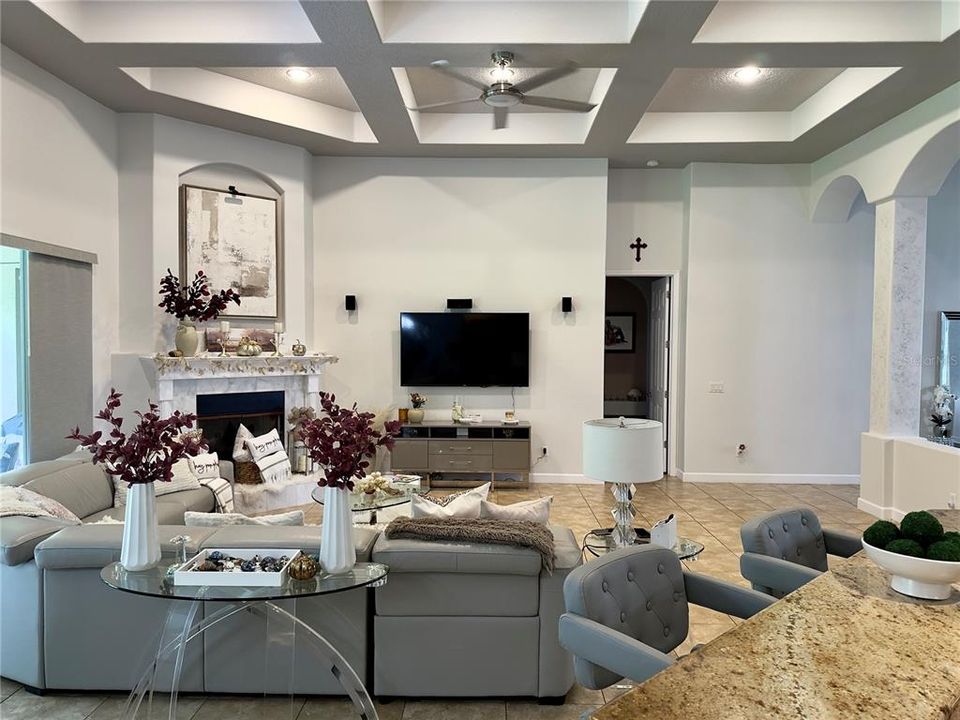 Active With Contract: $699,900 (4 beds, 4 baths, 3816 Square Feet)