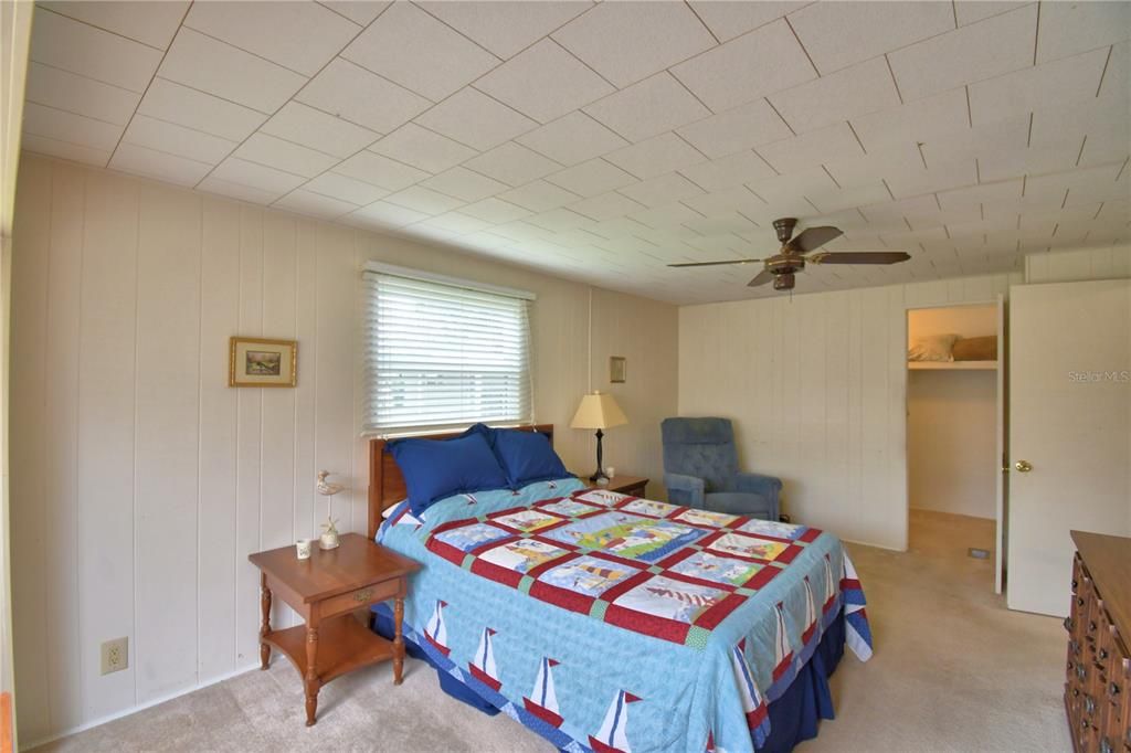 待售: $142,000 (2 贝兹, 2 浴室, 1248 平方英尺)