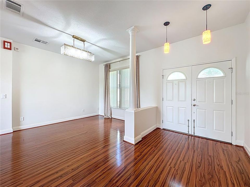 For Sale: $419,000 (3 beds, 2 baths, 1881 Square Feet)